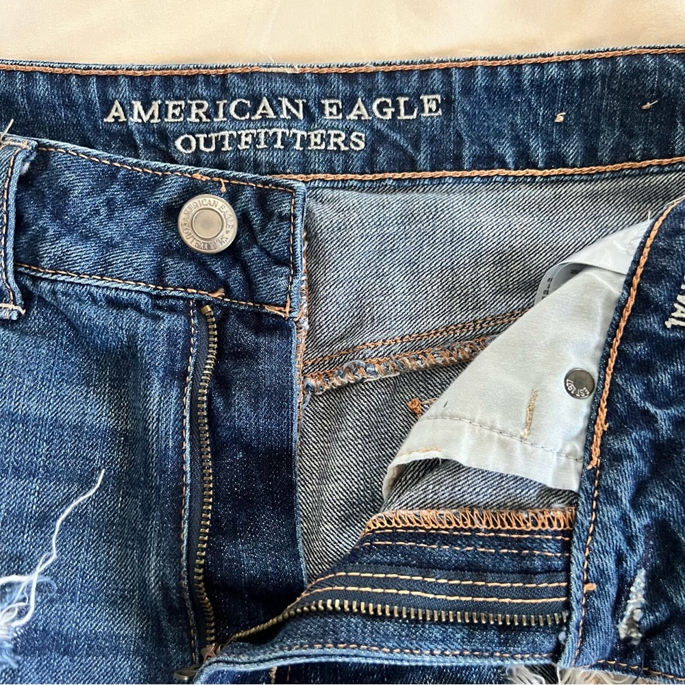 American Eagle Outfitters Blue Distressed Shorts with Lace - Picture 2 of 9